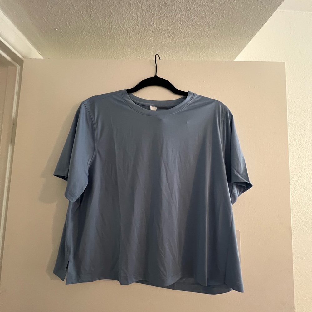 Lululemon T-shirt Size 14